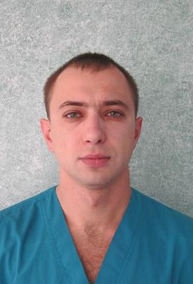 травматолог traumatologist